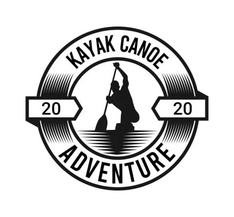 Modèle de conception de logo d'aventure en canoë-kayak