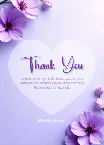 Elegante tarjeta de agradecimiento con flores moradas y un sincero mensaje de gratitud
