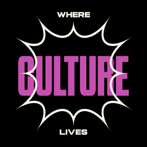 Donde la cultura vive tipografía de cómic audaz con diseño de camiseta de centro púrpura.