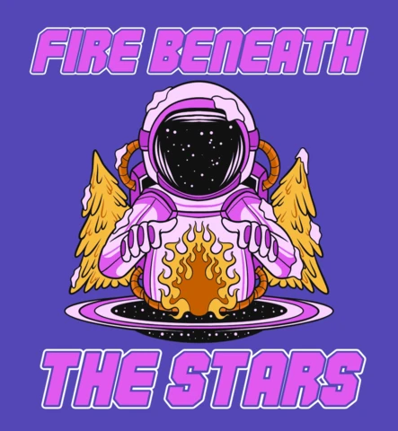 Fogo sob as estrelas astronauta acampando com buraco negro cósmico, brilho da fogueira e design de camiseta com pinheiros.